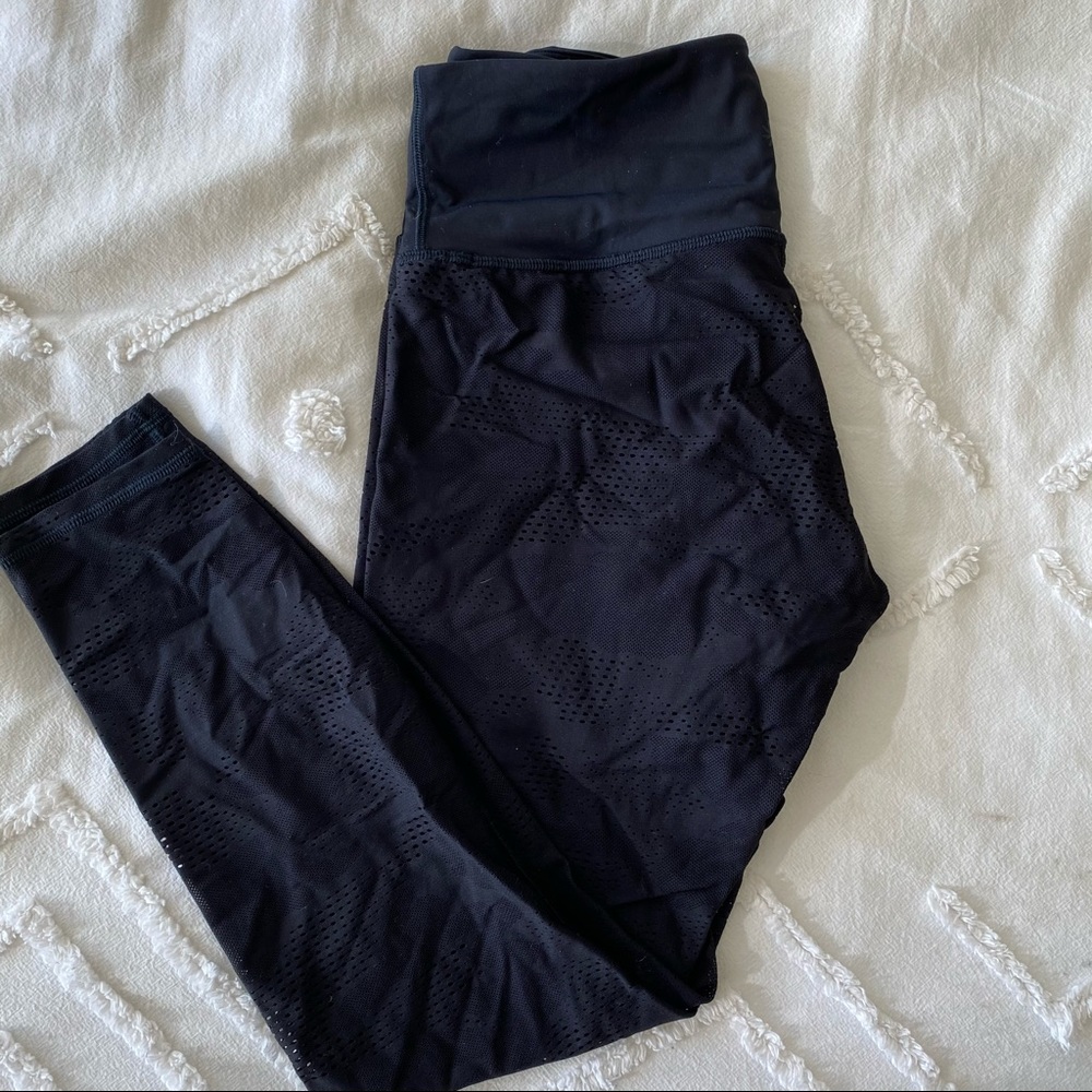 Athleta Phenom Camo 7/8 Tight